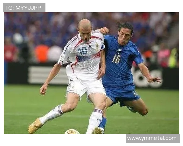 模仿世界足球巨星技术动作提升训练方法与技巧探析 模仿世界足球巨星技术动作提升训练方法与技巧探析